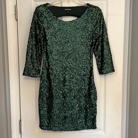 Express | Dresses | Green Sequin 34 Sleeve Party Dress | Poshmark